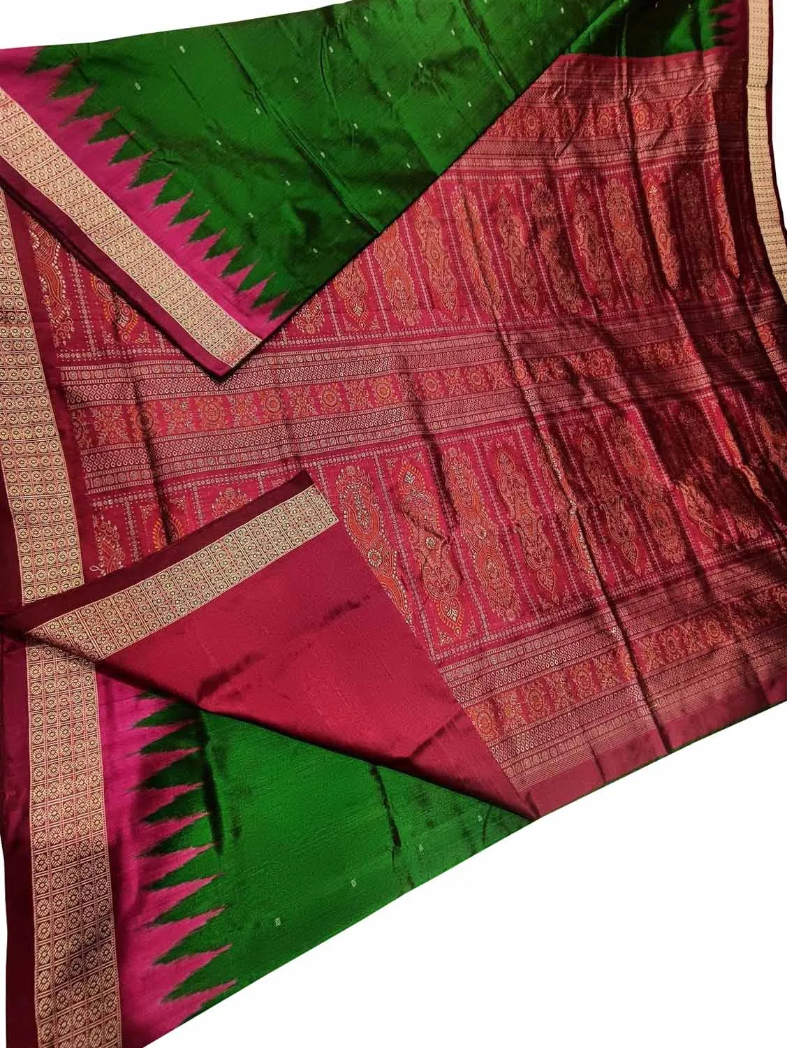 Elegant Green Silk Sambalpuri Handloom Saree