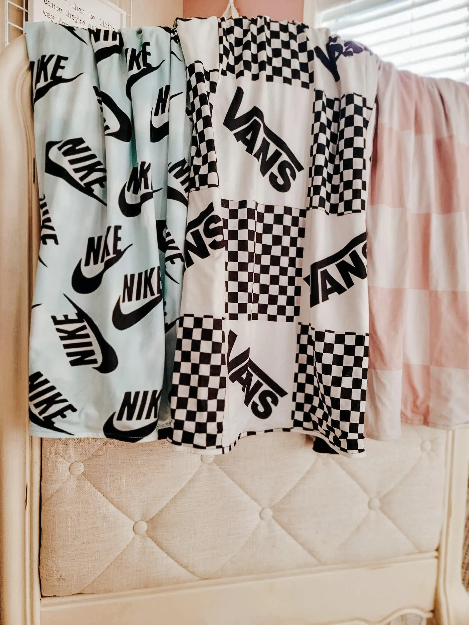 Kids Minkey & Cotton Spandex Blankets - Vans
