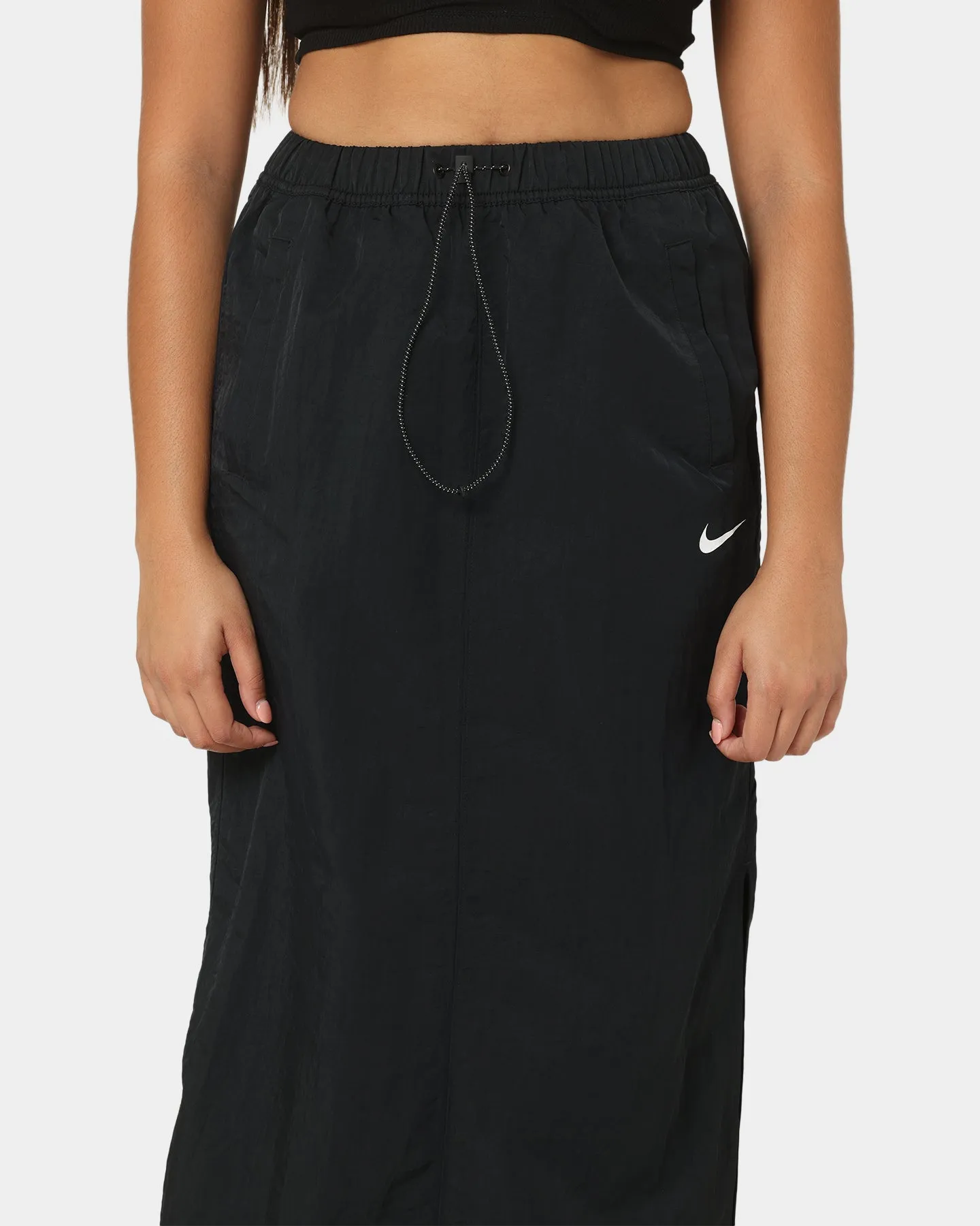 Nike Women's Nike Sportswear Essential Woven High-Rise Skirt Black/White