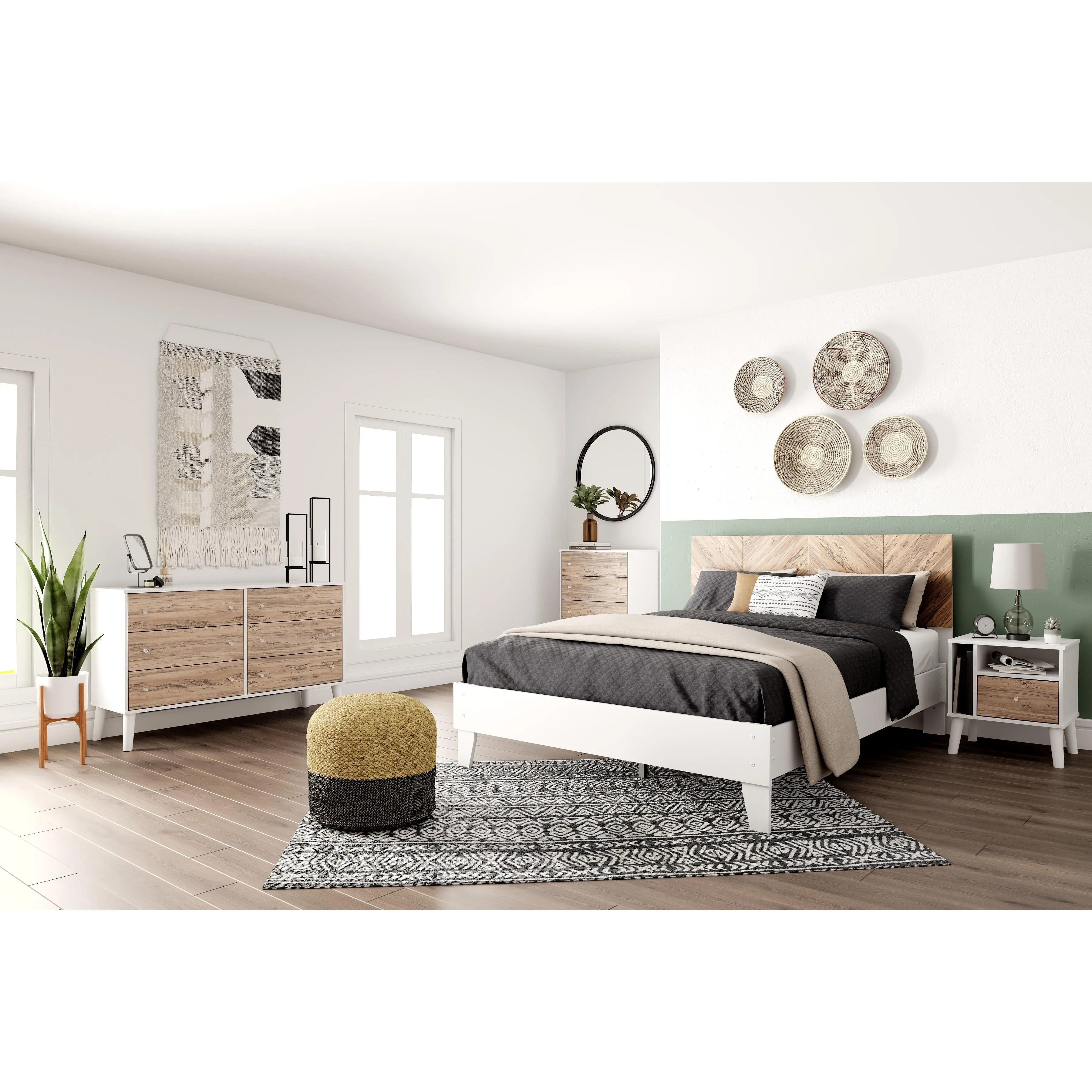 Signature Design by Ashley Piperton Queen Platform Bed EB1221-113