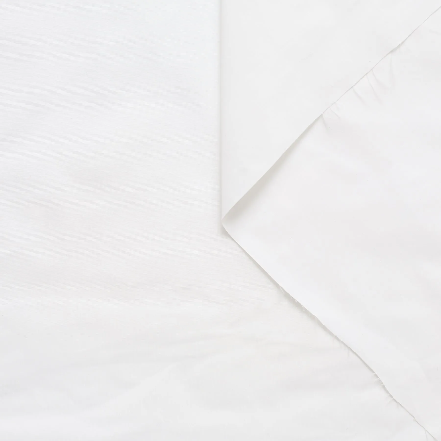T21B00548 | WR Technical Taffeta