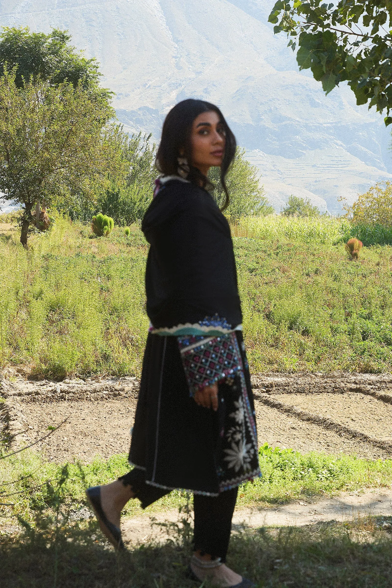Winter'24 - Hazan (Zw24-06)