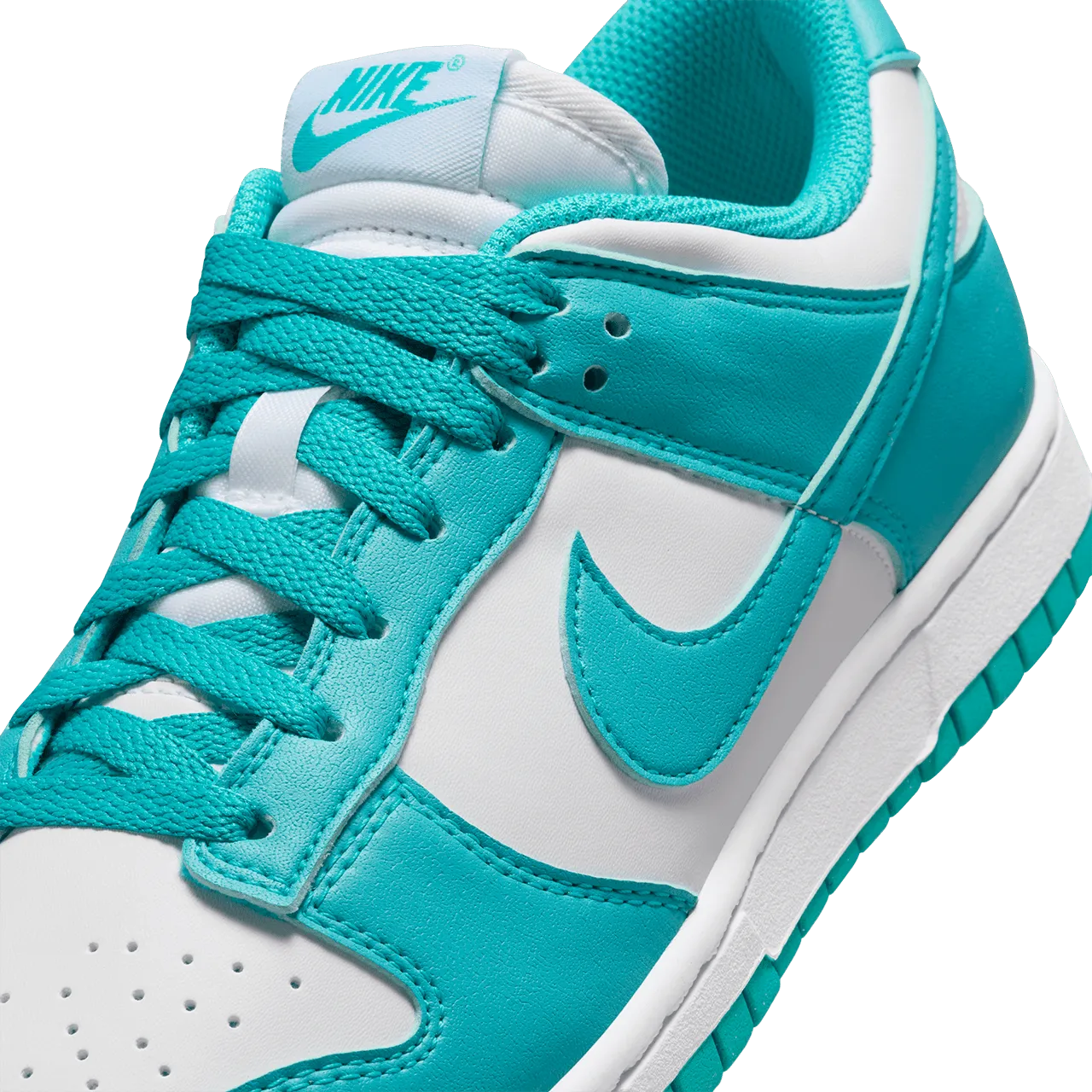 Wmns Nike Dunk Low Next Nature 'White and Dusty Cactus'